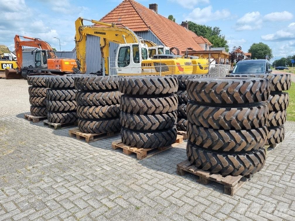 Kumho 10.00 x 20 Tyres, wheels and rims