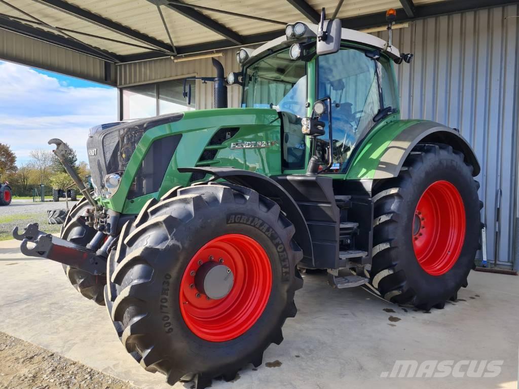 Fendt 826 Tractors
