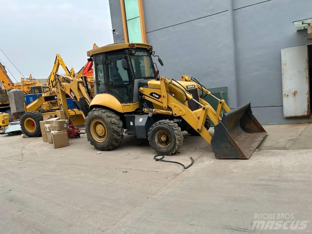 CAT 420 F Backhoe