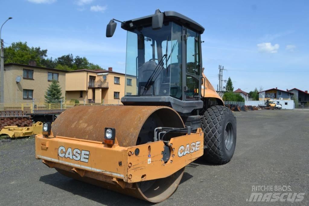 CASE 1110 EX-D Single drum rollers