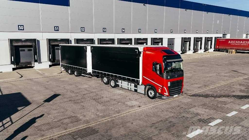 Volvo FH Curtain sider trucks