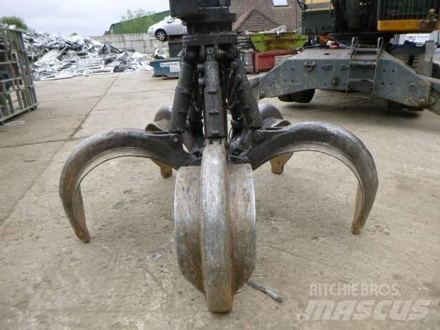 CAT M 322 C MH Wheeled excavators