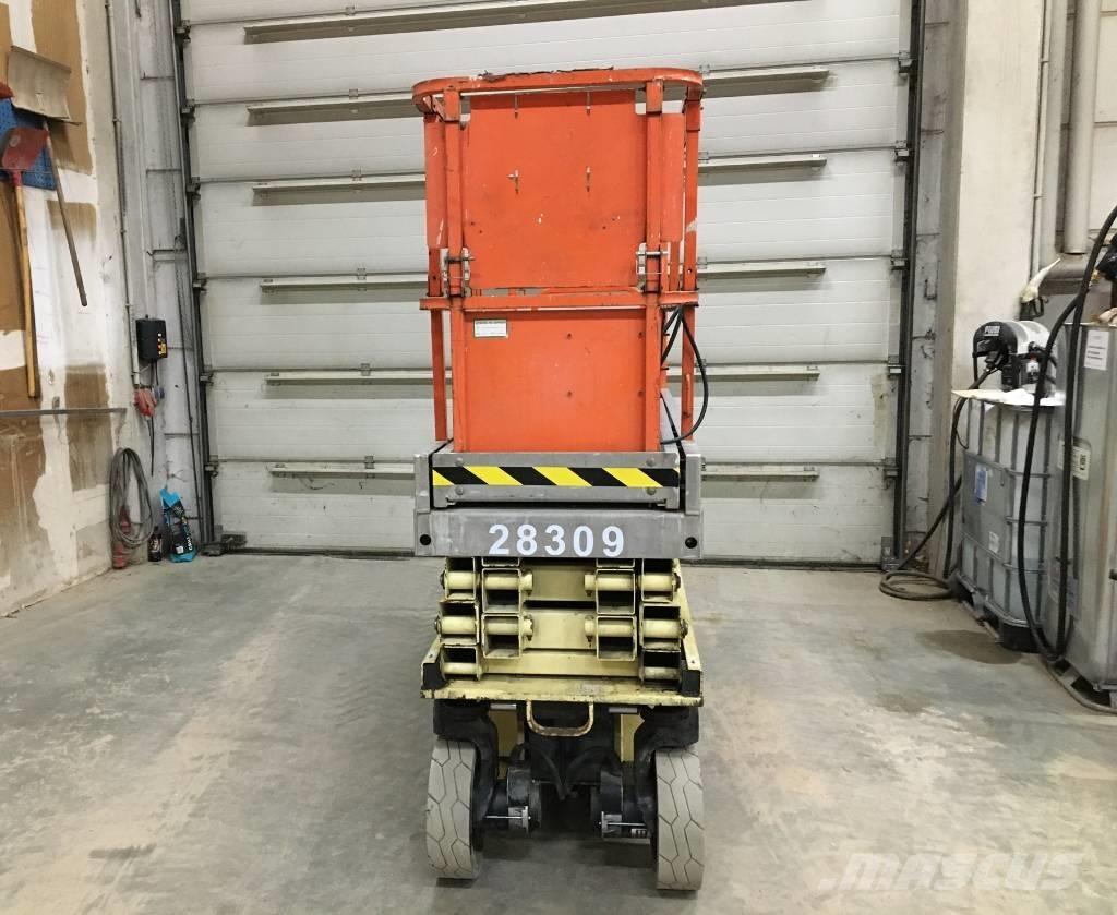 JLG 2030 ES Scissor lifts