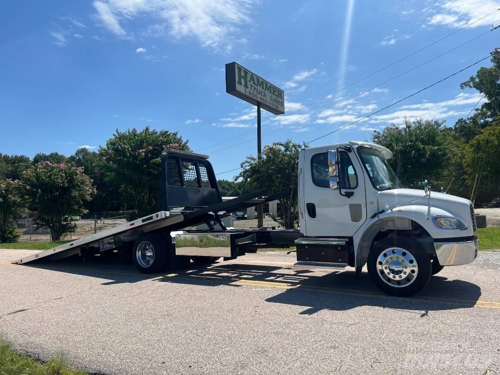 Freightliner M2 Recovery vehicles