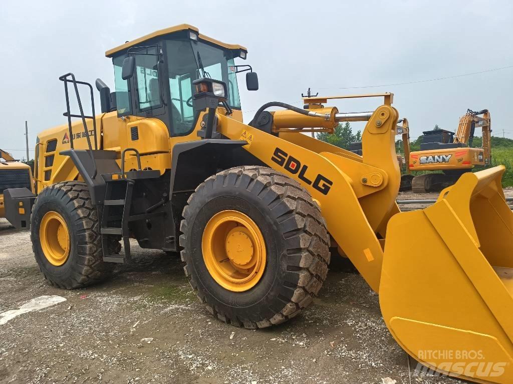SDLG L956F Wheel loaders