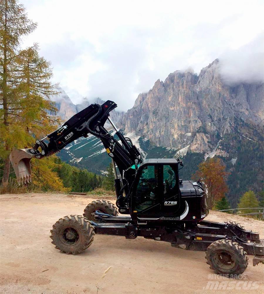 Euromach R755 Amphibious Excavators