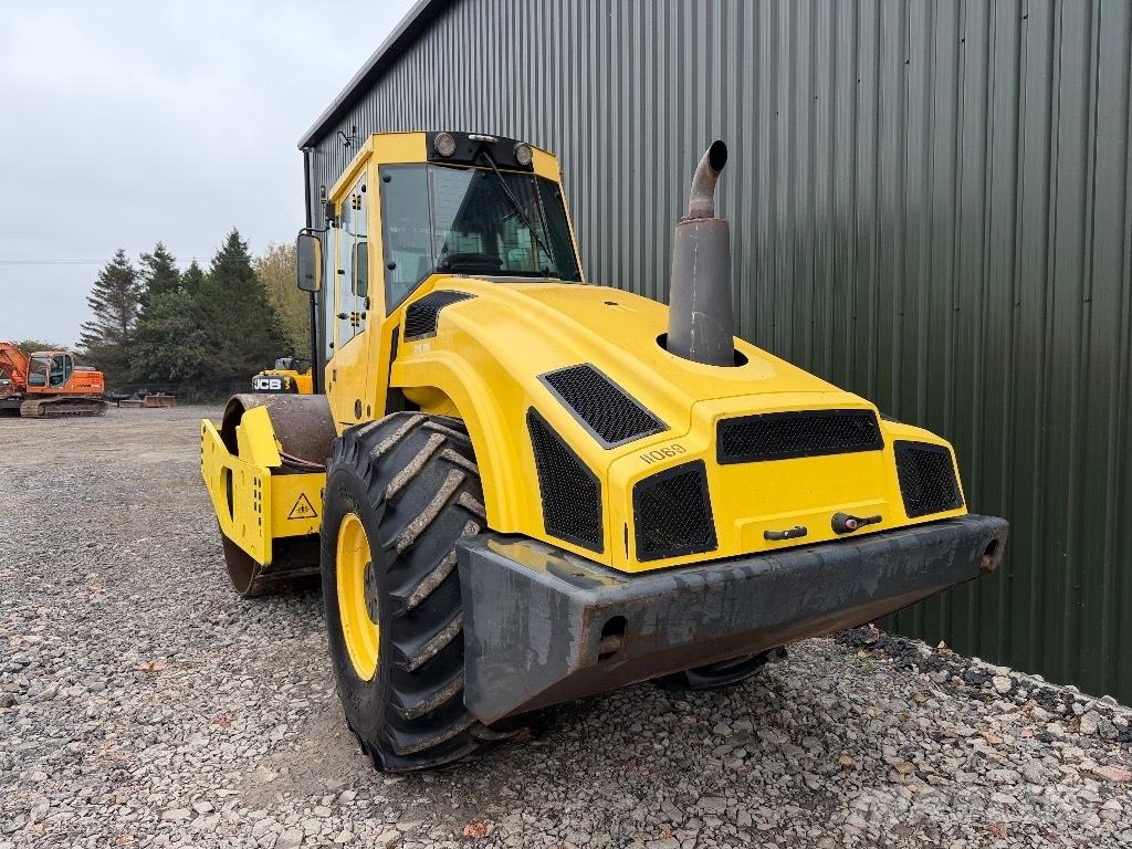 Bomag BW 213 D H-4 Single drum rollers