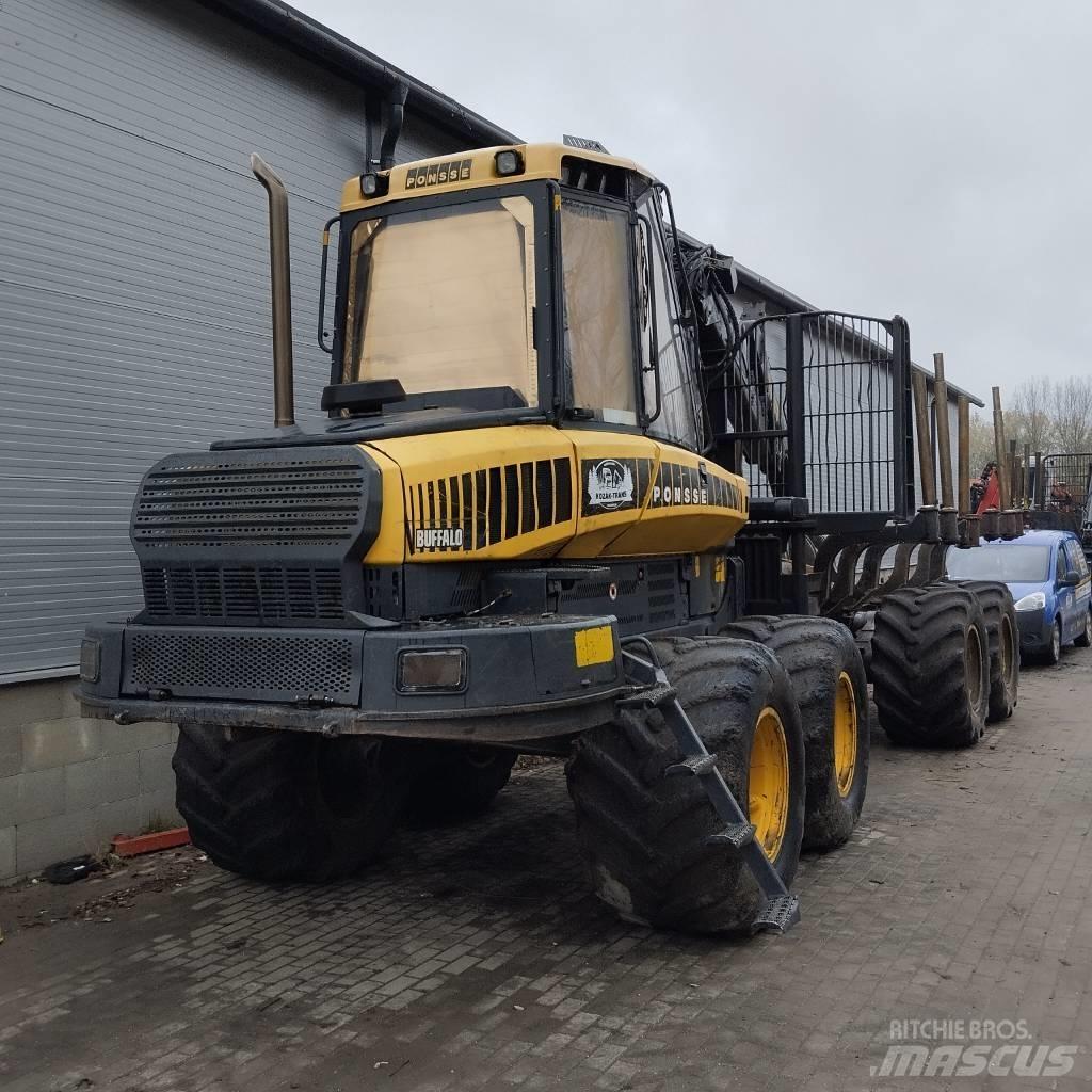 Ponsse Buffalo 8W Forwarders