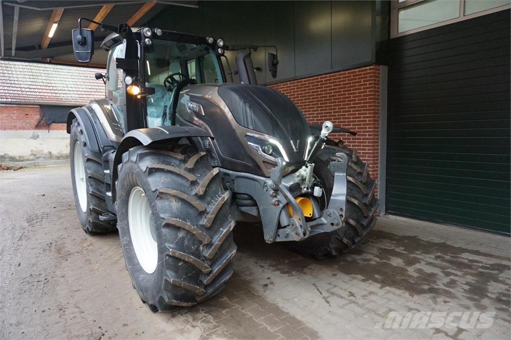 Valtra T175 Active Tractors
