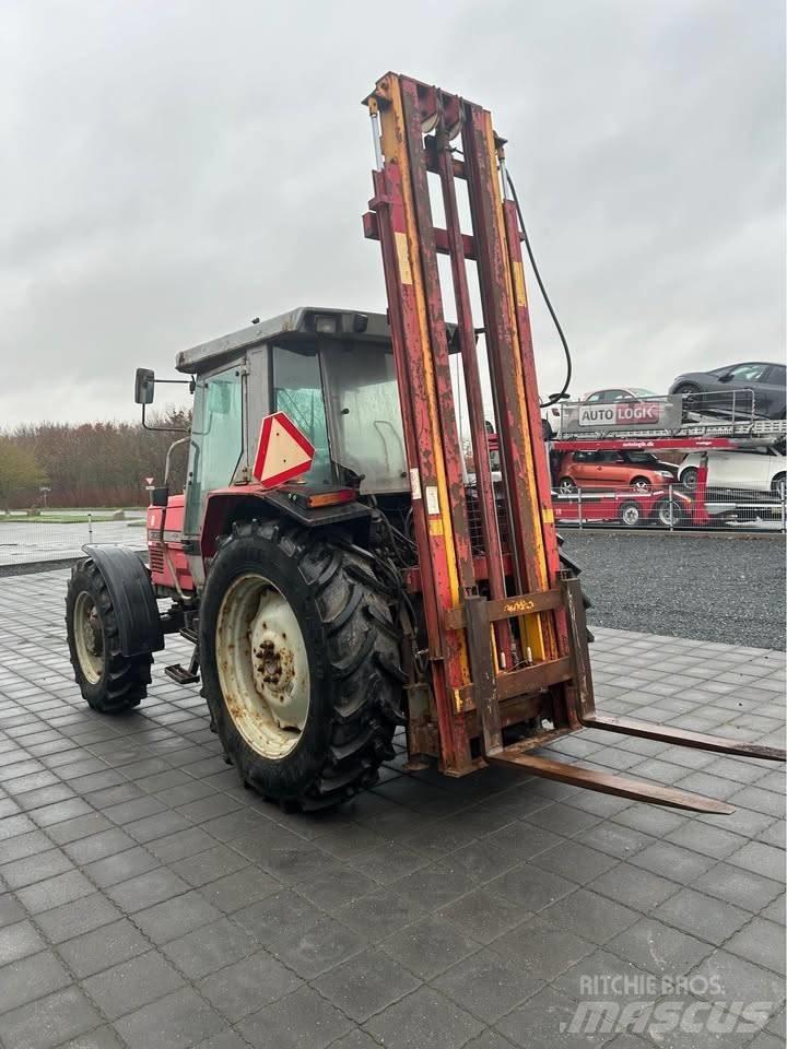 Massey Ferguson 3080 Tractors