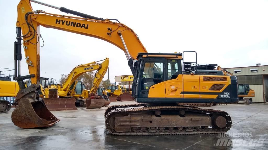 Hyundai HX 300 L Crawler excavators