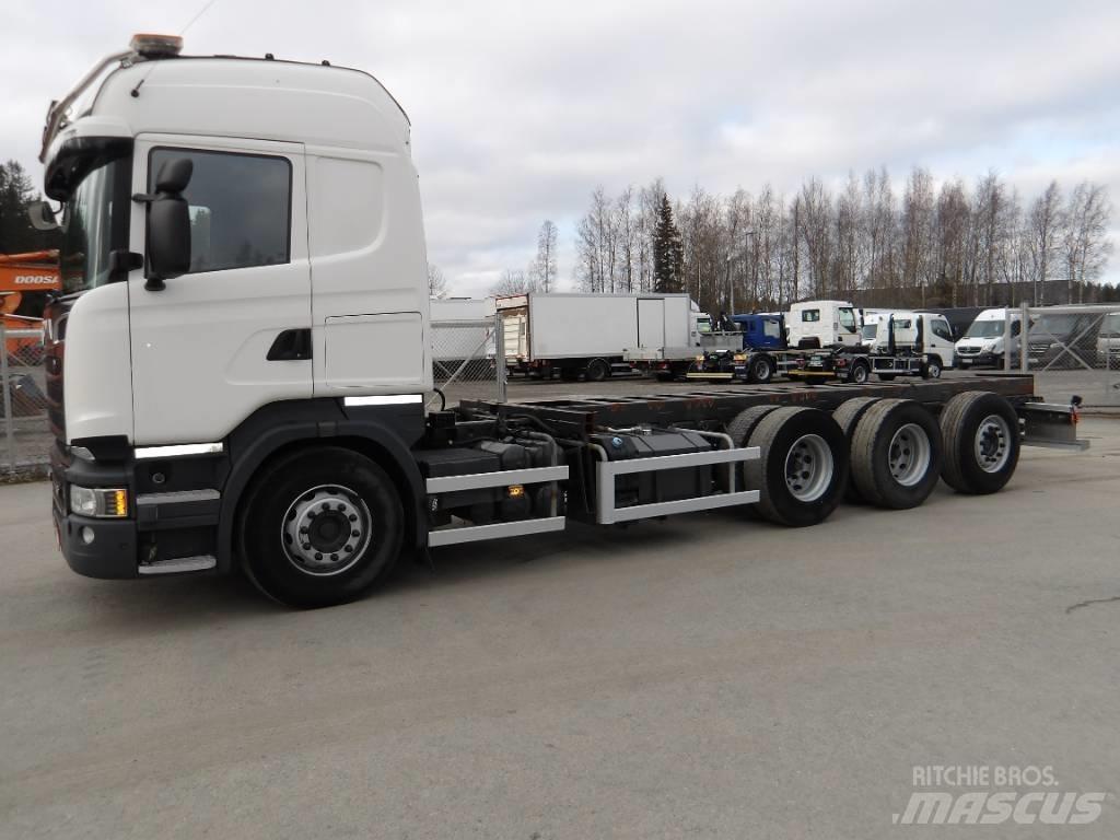 Scania R730 8x4 Chassis Cab trucks
