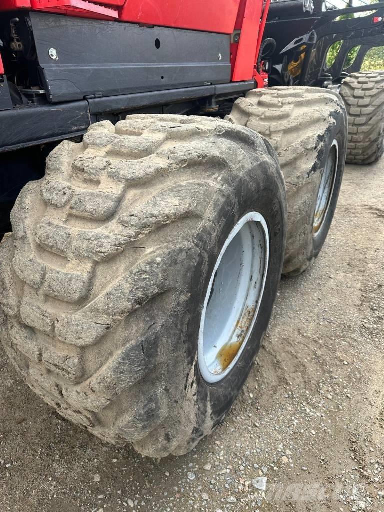 Komatsu 875 Forwarders