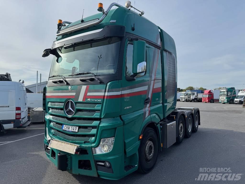 Mercedes-Benz  Prime Movers
