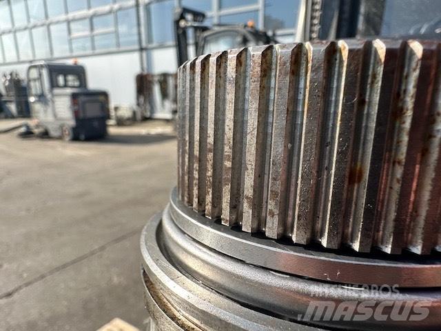 CAT 725 ZMIENNIK Hydraulics