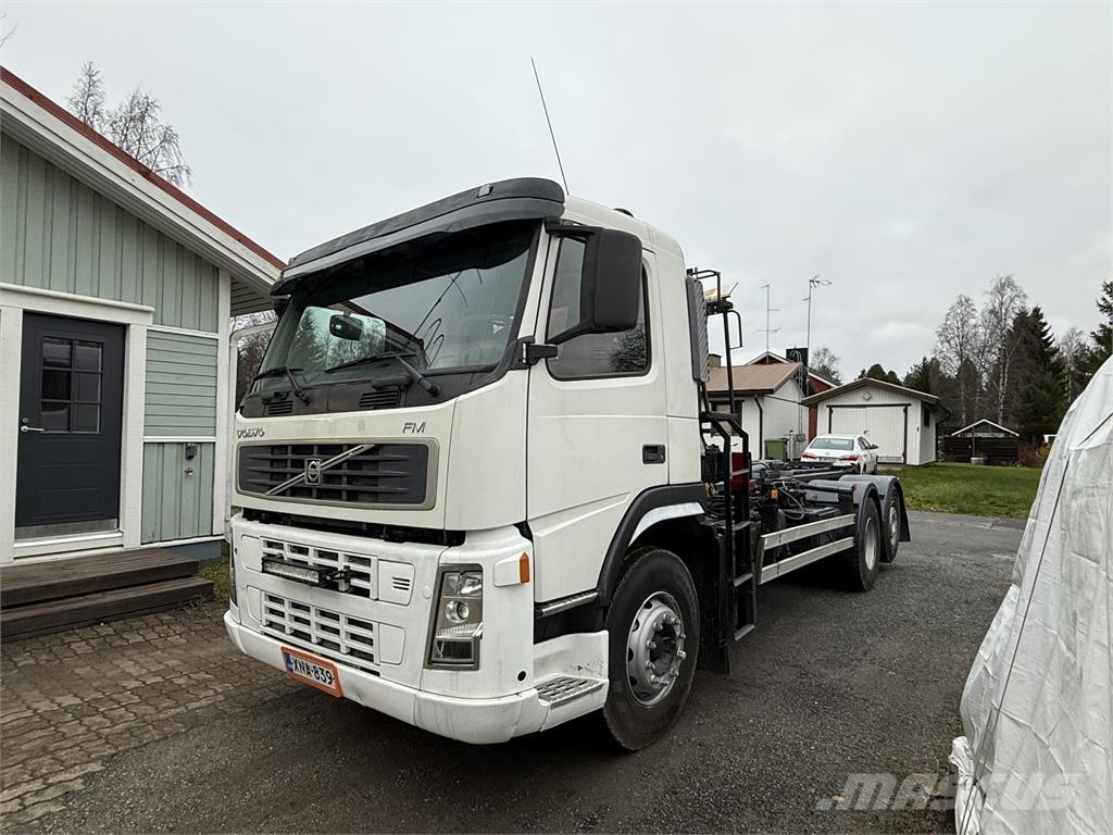 Volvo FM12 6x2 Hook lift trucks