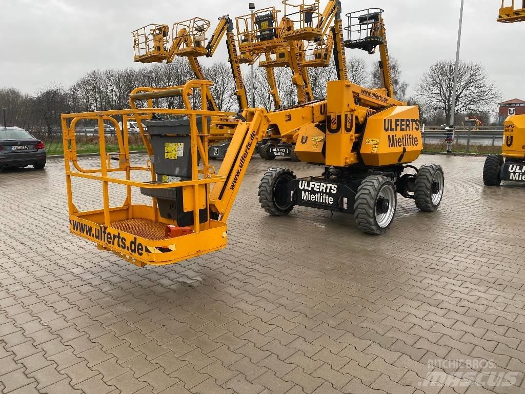 JLG H340 AJ Articulated boom lifts