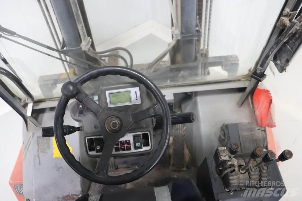 Kalmar DCE70-6 Diesel trucks