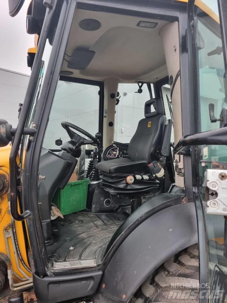 JCB 4 CX Backhoe
