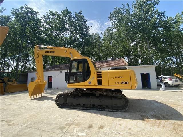 Komatsu PC200-7 Crawler excavators