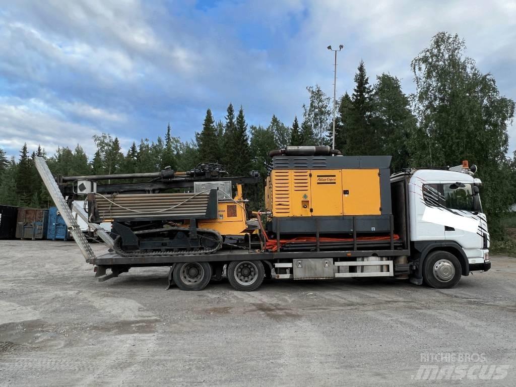 Nemek 220 TSR Waterwell drill rigs