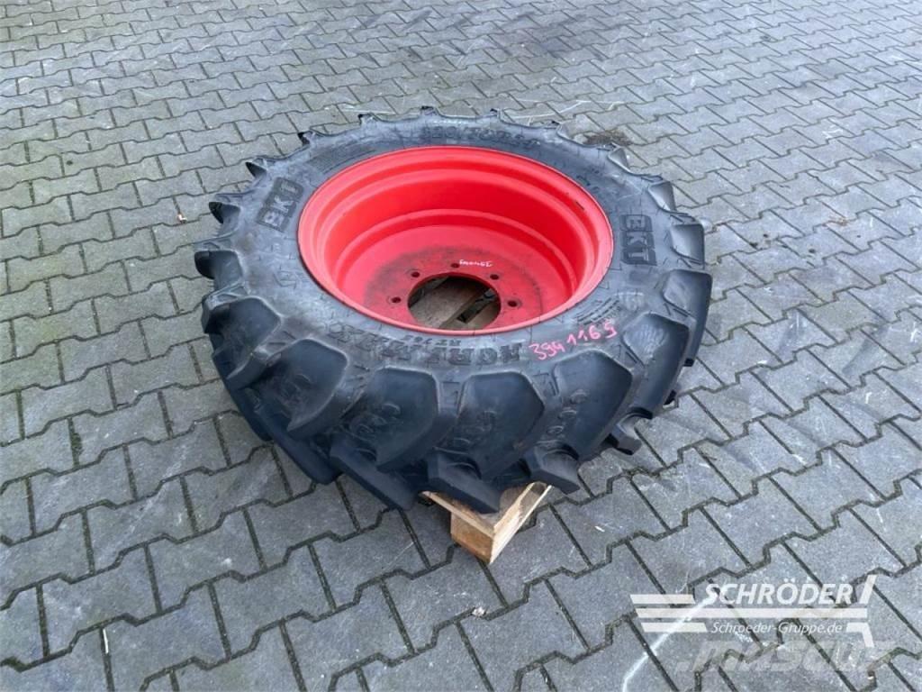 BKT 1X 320/70 R24 Tyres, wheels and rims