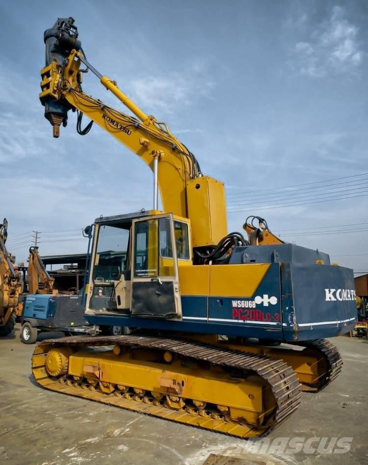 Komatsu PC 200 LC-3 Crawler excavators