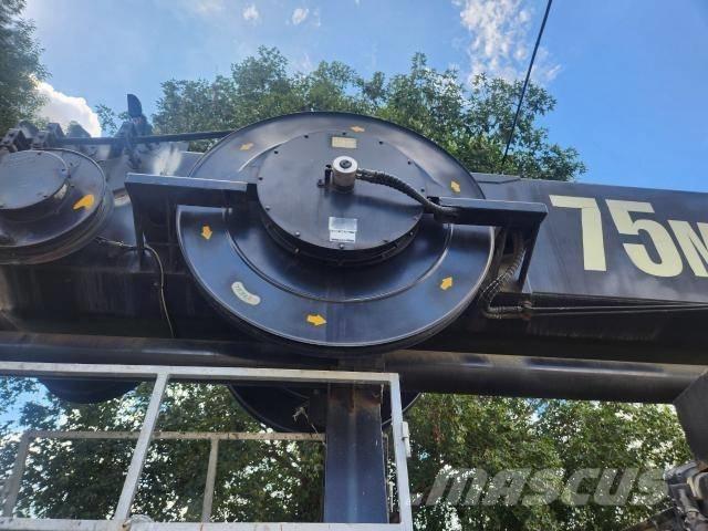 Horyong SKY750 Truck mounted platforms