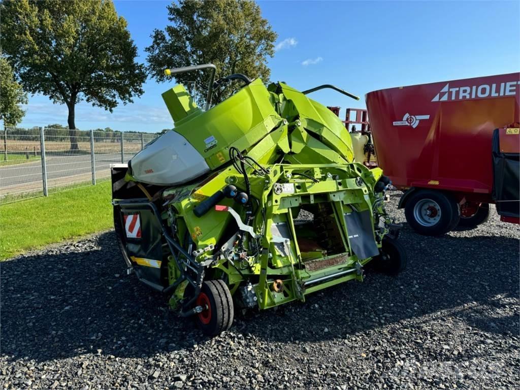 CLAAS Orbis 900 Farm machinery
