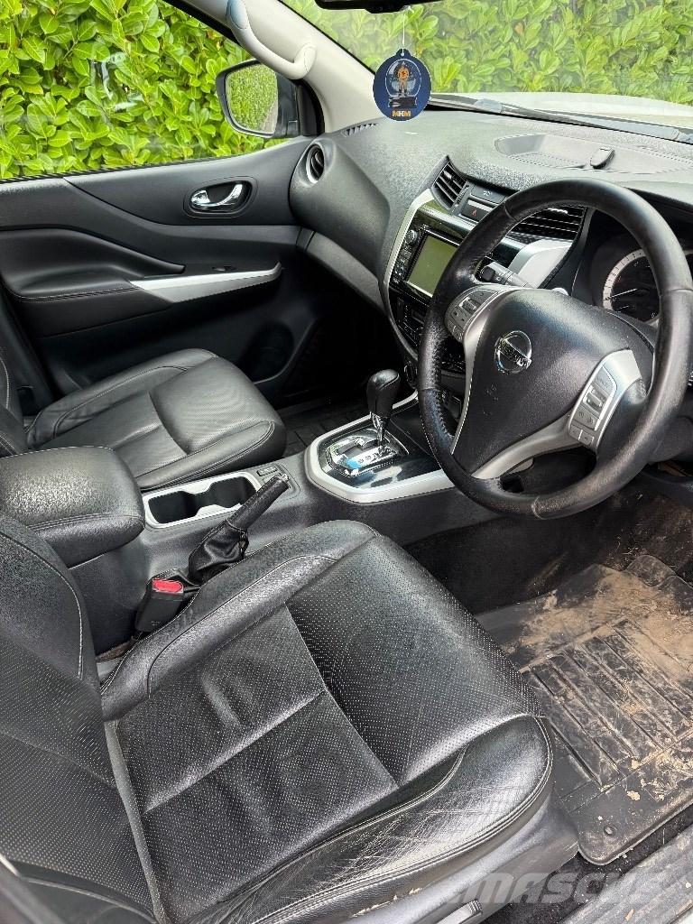Nissan Navara Pick up/Dropside