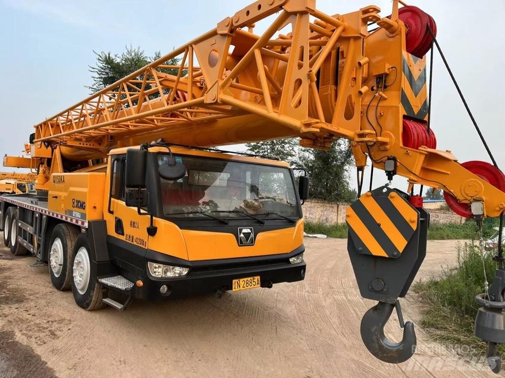 XCMG QY50KA All terrain cranes