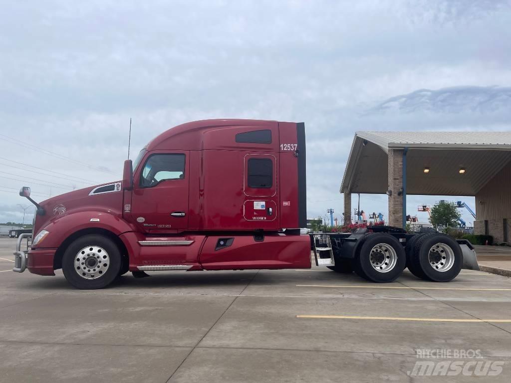 Kenworth T 680 Prime Movers