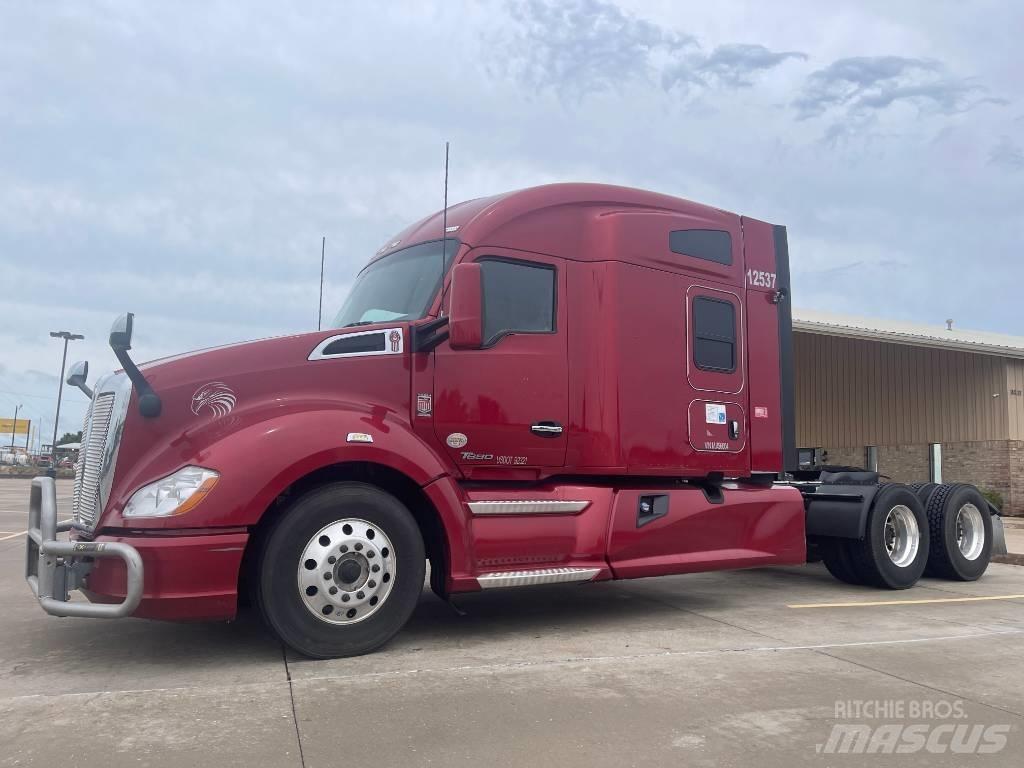 Kenworth T 680 Prime Movers