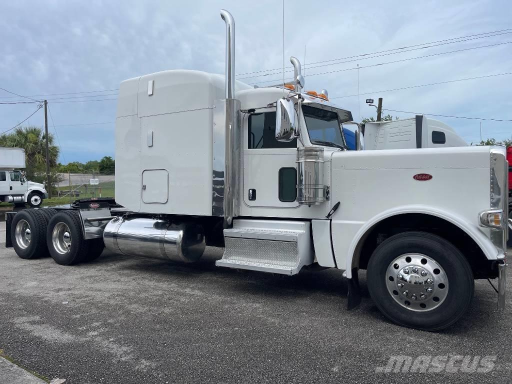 Peterbilt 389 Prime Movers