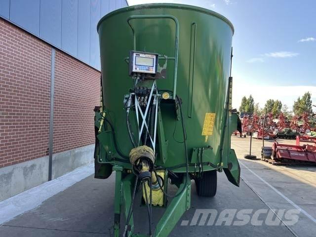 Peecon 26M³ Feed mixer