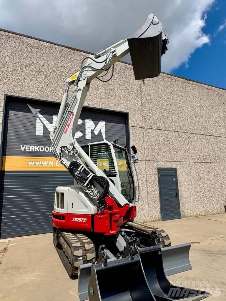 Takeuchi TB 257 FR Mini excavators < 7t (Mini diggers)