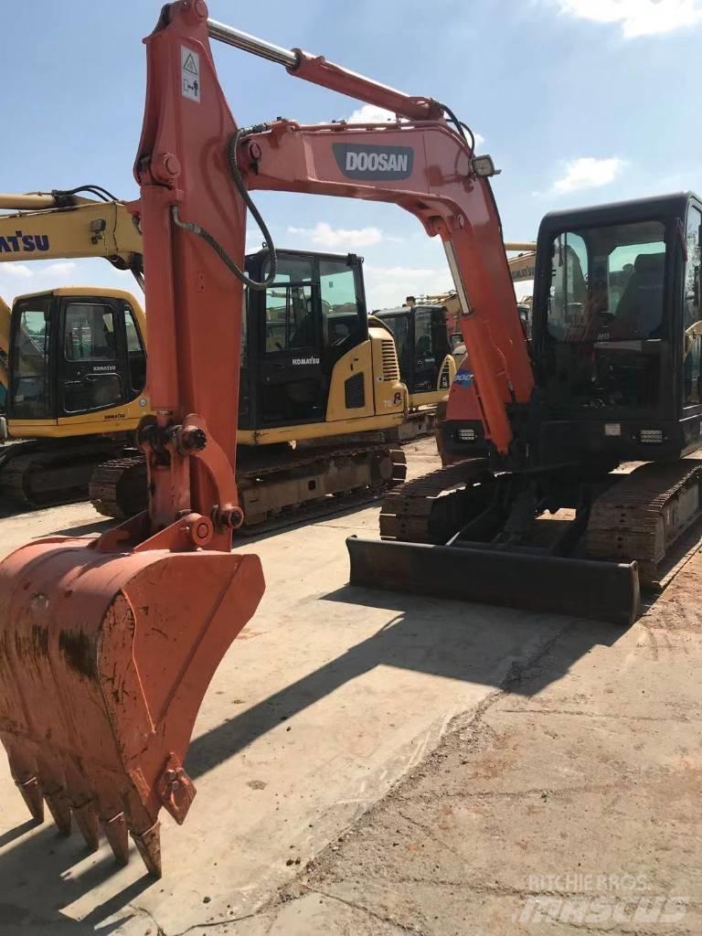 Doosan dx60 Crawler excavators