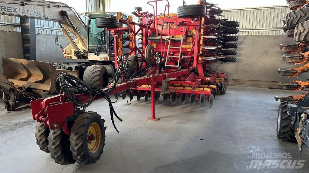 Väderstad RapidA600S Drills
