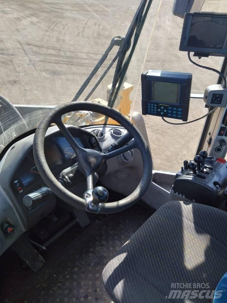 Volvo L 220 F Wheel loaders