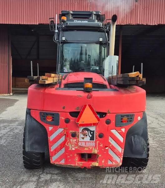 Kalmar DCG160-9 Diesel trucks