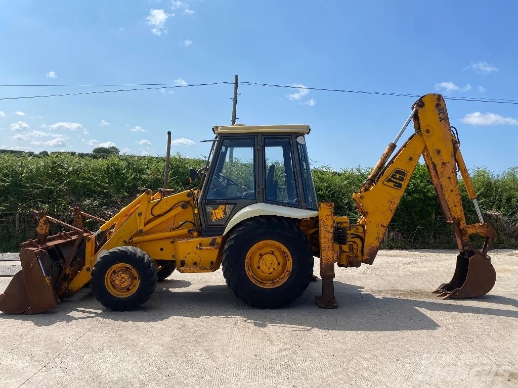 JCB 3 CX Backhoe