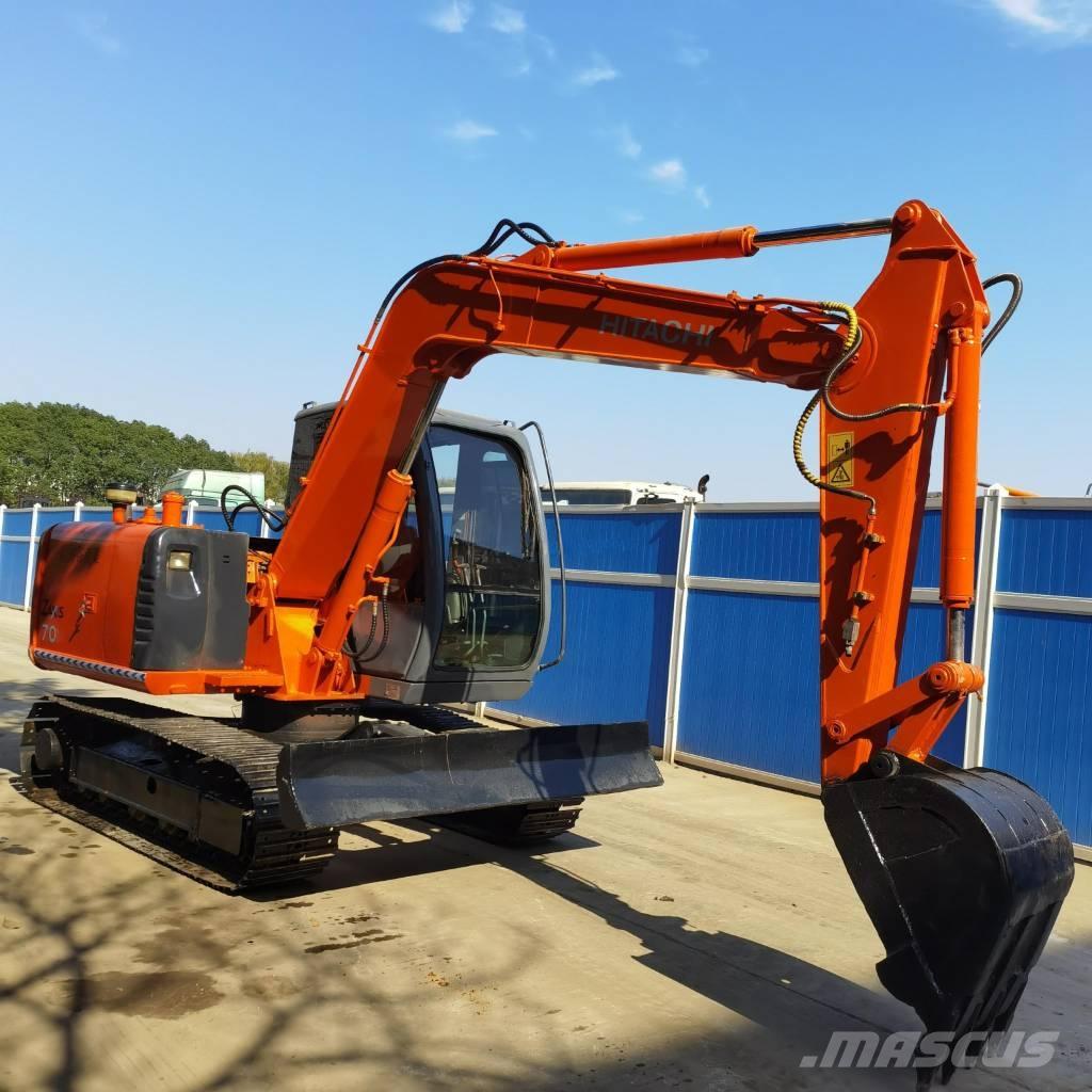 Hitachi ZX70 Mini excavators  7t - 12t