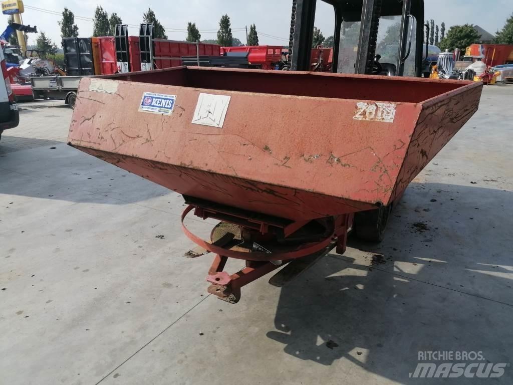 Lely 900 Farm machinery