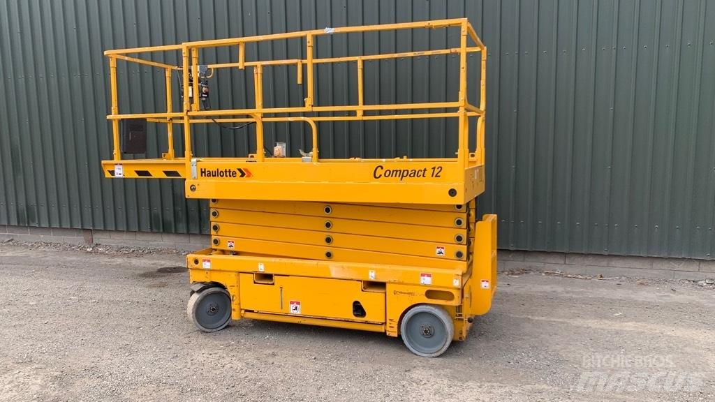 Haulotte Compact 12 Scissor lifts