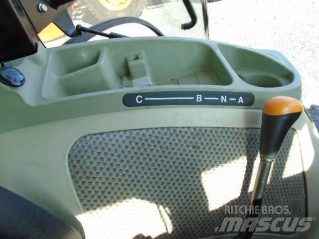 John Deere 4066 R Tractors