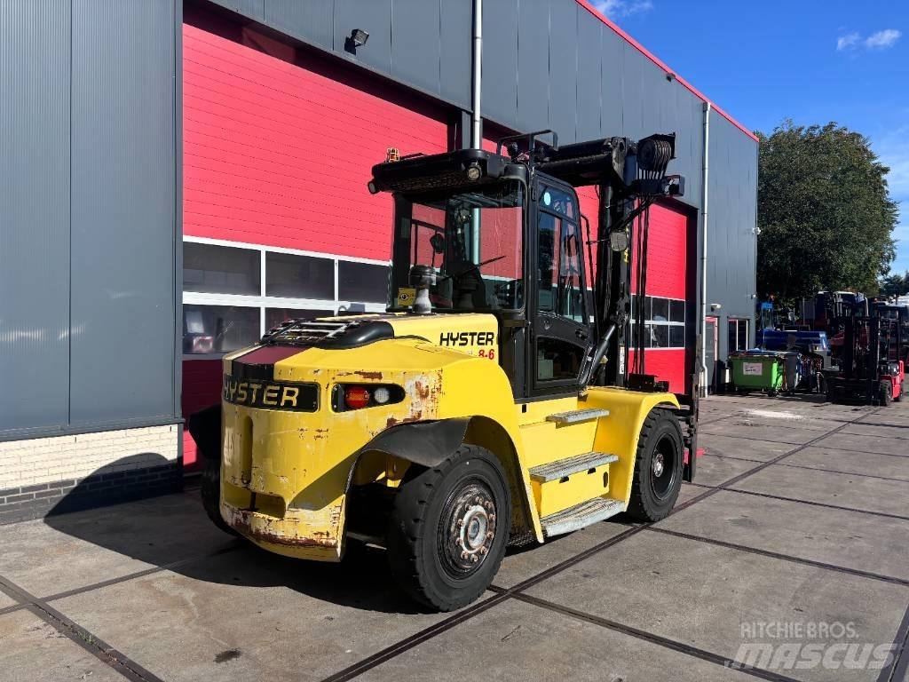 Hyster H8XM-6 Diesel trucks