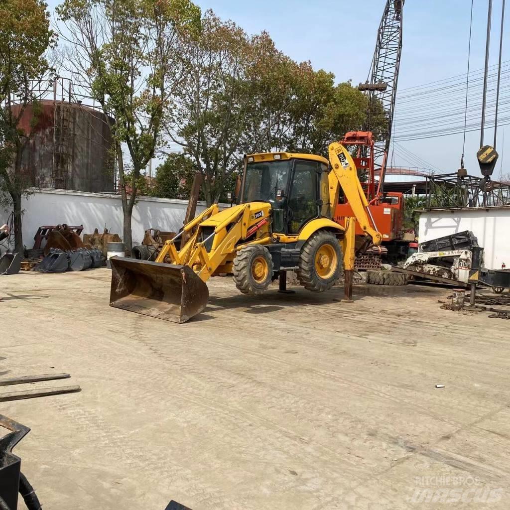 JCB 3 CX Backhoe