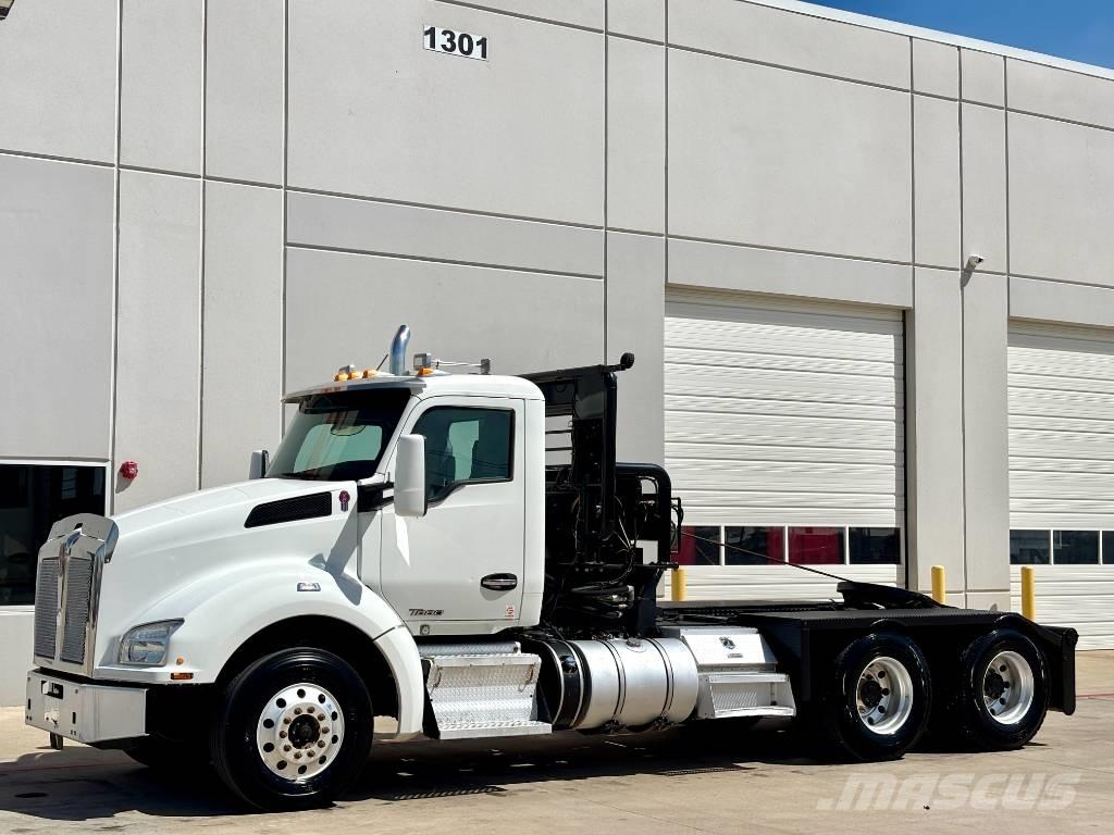 Kenworth T 880 Recovery vehicles