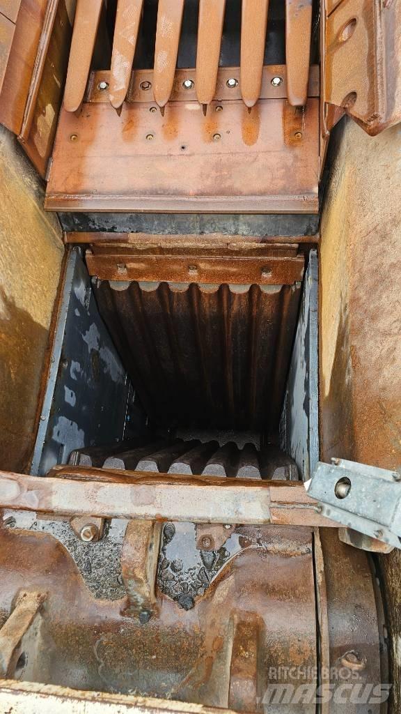  Jonsson Sandvik 612 Mobile crushers