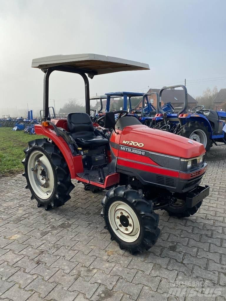Mitsubishi MT200 Compact tractors